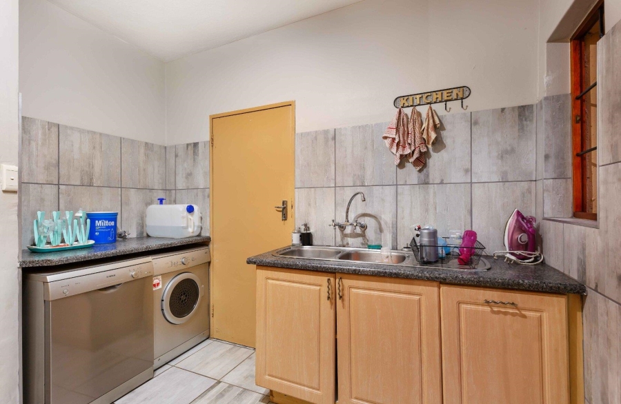 4 Bedroom Property for Sale in Moreleta Park Gauteng