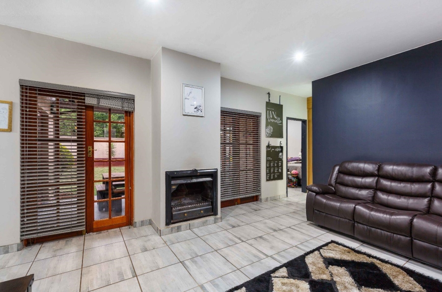 4 Bedroom Property for Sale in Moreleta Park Gauteng