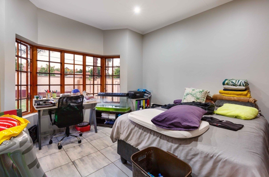 4 Bedroom Property for Sale in Moreleta Park Gauteng