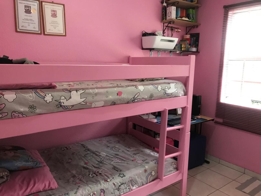 To Let 2 Bedroom Property for Rent in Linmeyer Gauteng