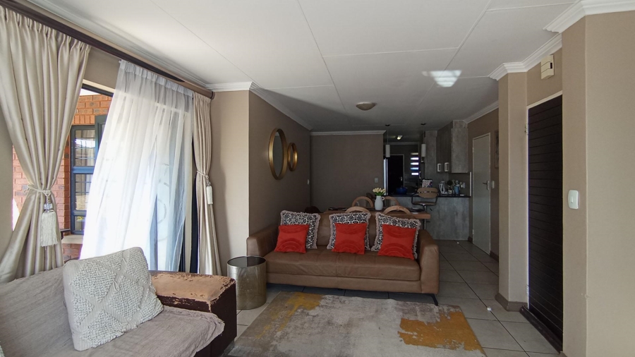3 Bedroom Property for Sale in Amberfield Manor Gauteng