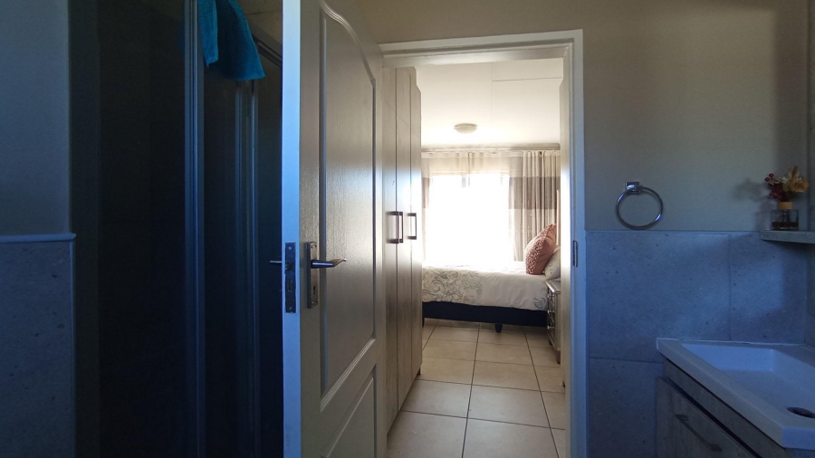 3 Bedroom Property for Sale in Amberfield Manor Gauteng