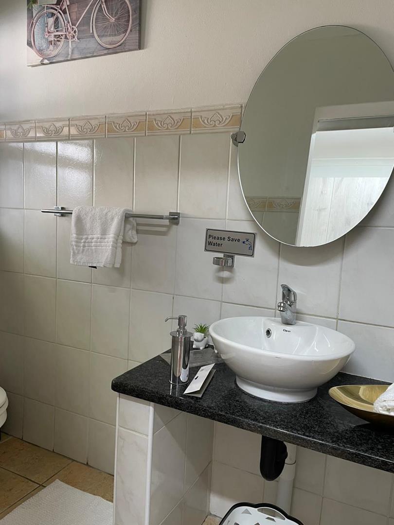 To Let 1 Bedroom Property for Rent in Bryanston Gauteng