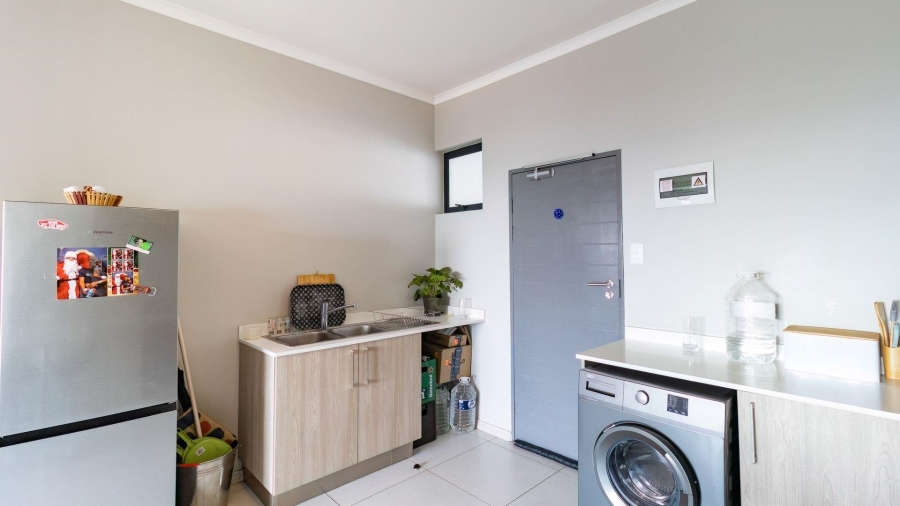 2 Bedroom Property for Sale in Carlswald Gauteng