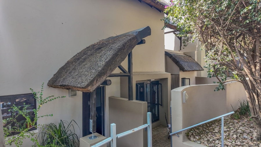 2 Bedroom Property for Sale in Fourways Gauteng