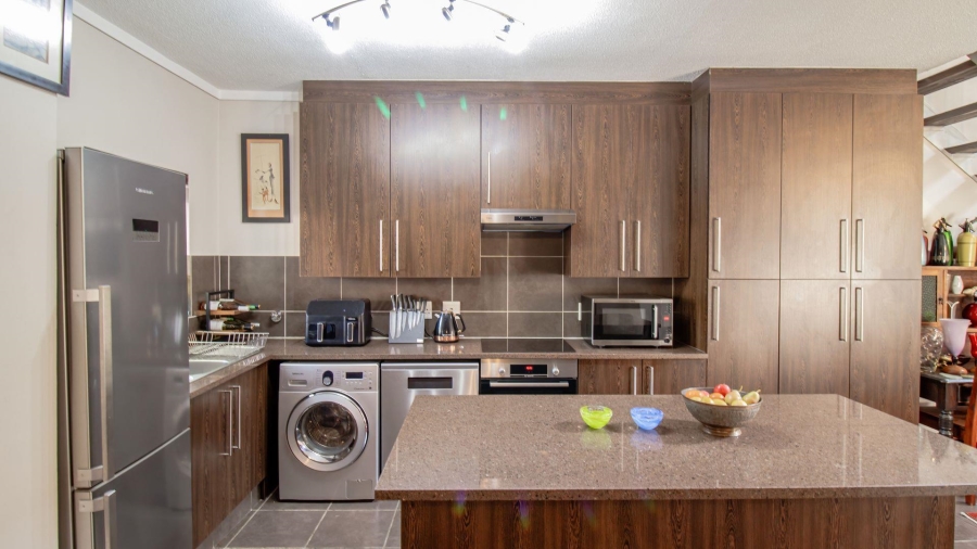 2 Bedroom Property for Sale in Fourways Gauteng