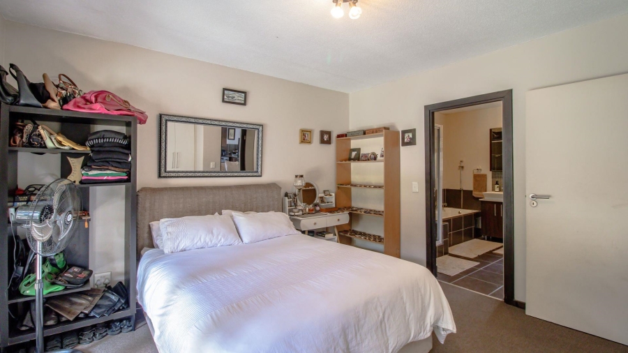 2 Bedroom Property for Sale in Fourways Gauteng