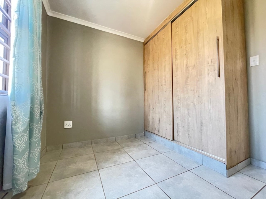 To Let 2 Bedroom Property for Rent in Vosloorus Ext 24 Gauteng