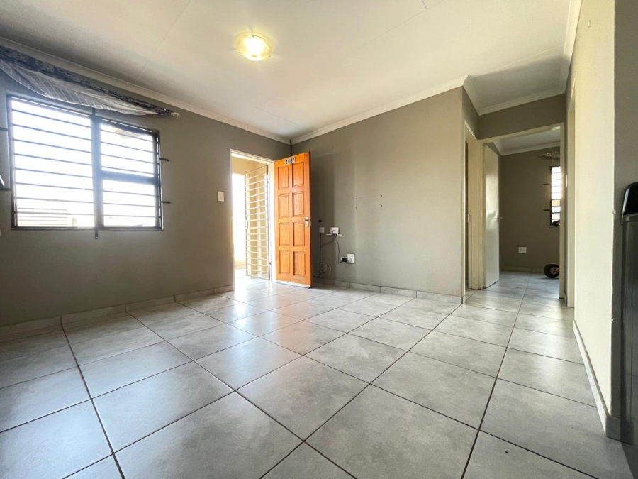 To Let 2 Bedroom Property for Rent in Vosloorus Ext 24 Gauteng