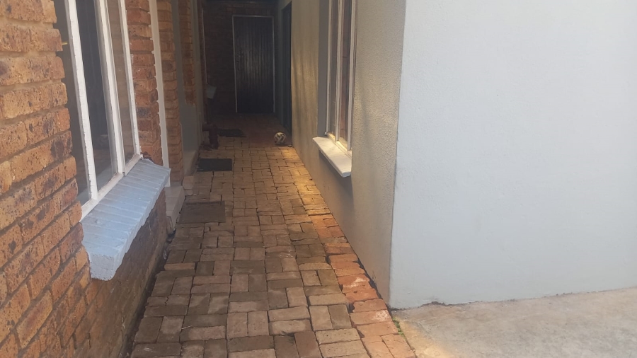 4 Bedroom Property for Sale in Danville Gauteng