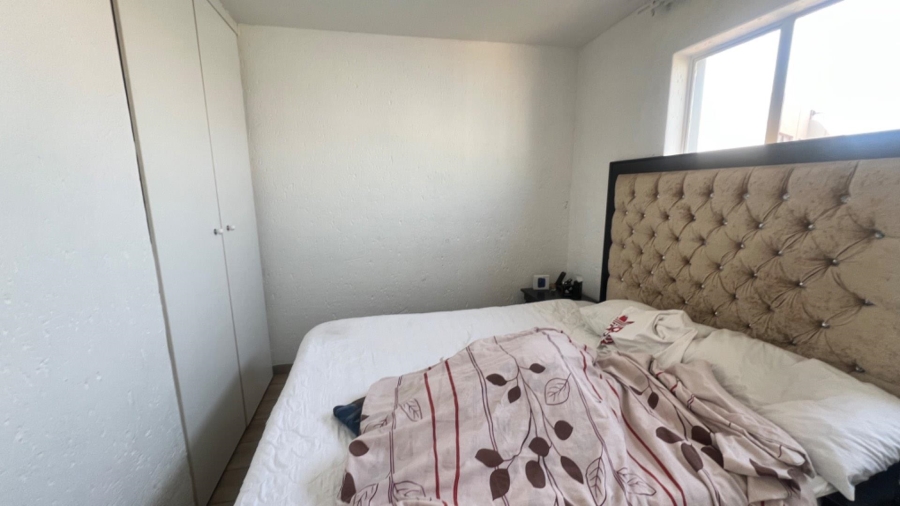 2 Bedroom Property for Sale in Ridgeway Gauteng