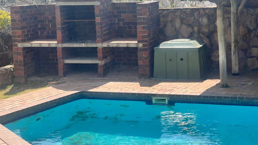 2 Bedroom Property for Sale in Ridgeway Gauteng