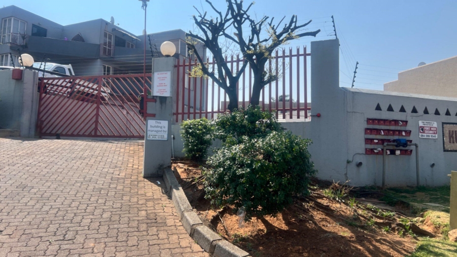 2 Bedroom Property for Sale in Ridgeway Gauteng