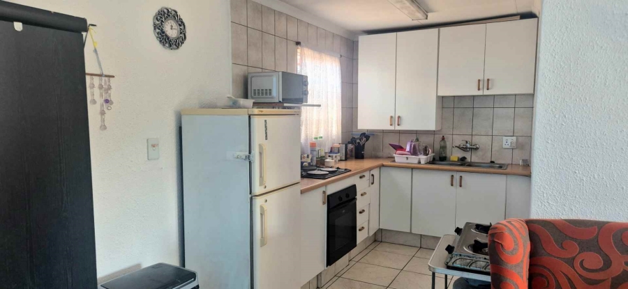 3 Bedroom Property for Sale in Brackendowns Gauteng