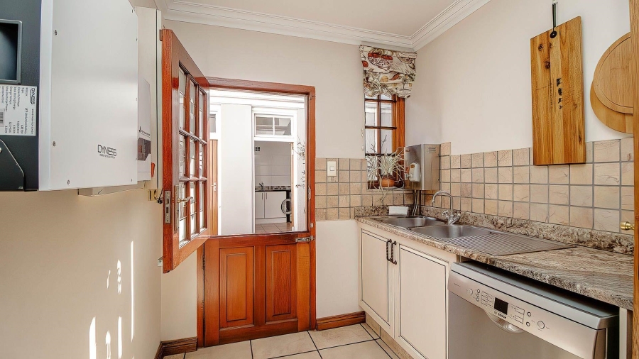 3 Bedroom Property for Sale in Lakefield Gauteng