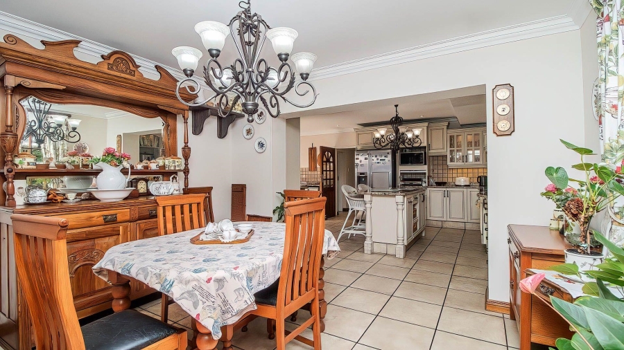 3 Bedroom Property for Sale in Lakefield Gauteng