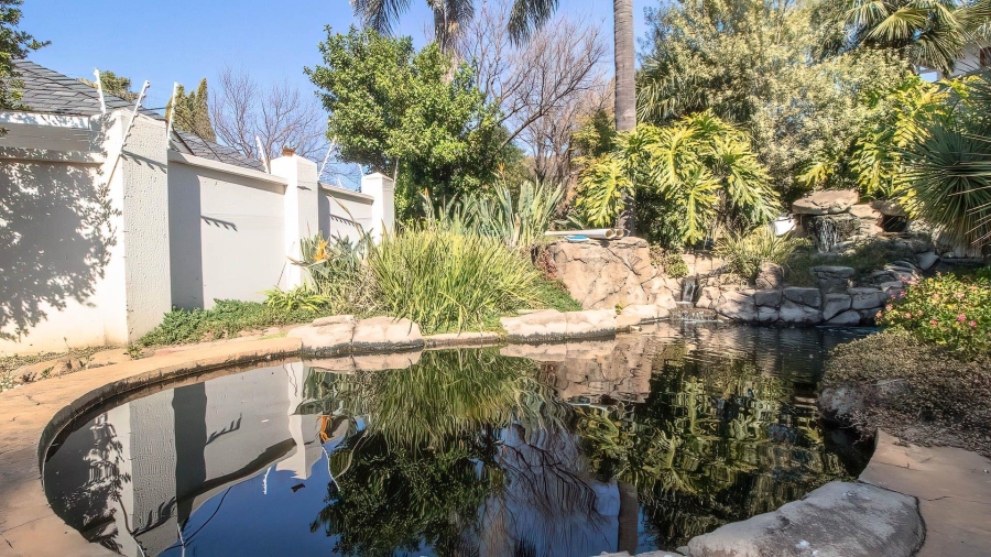 3 Bedroom Property for Sale in Lakefield Gauteng