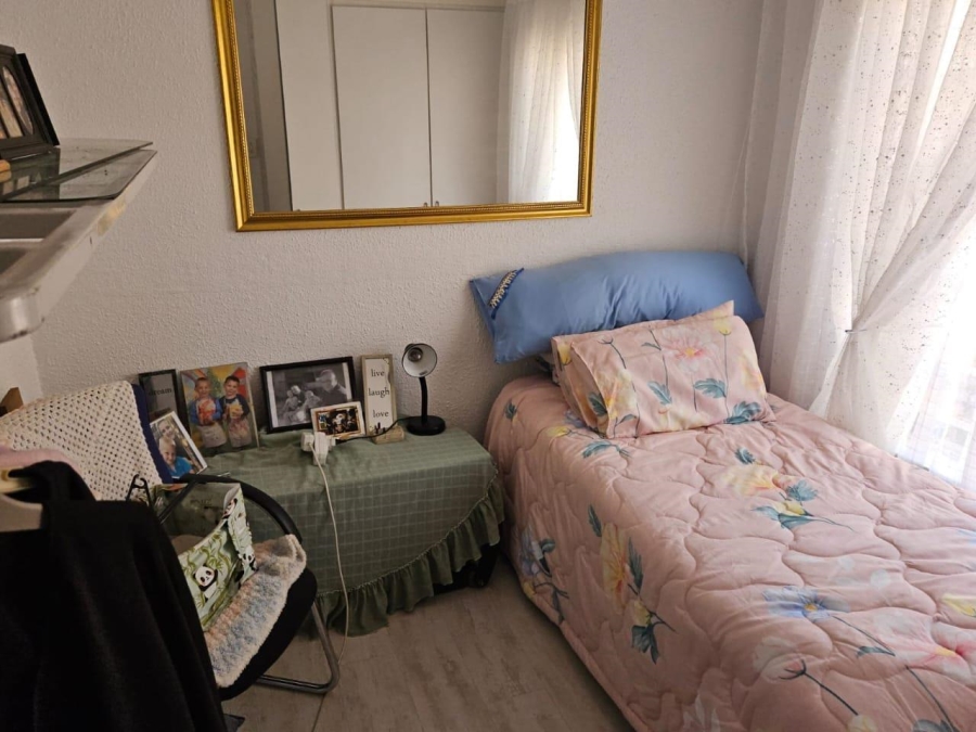 3 Bedroom Property for Sale in New Redruth Gauteng