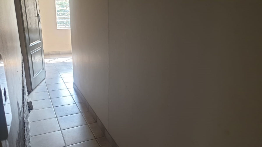 7 Bedroom Property for Sale in Hatfield Gauteng