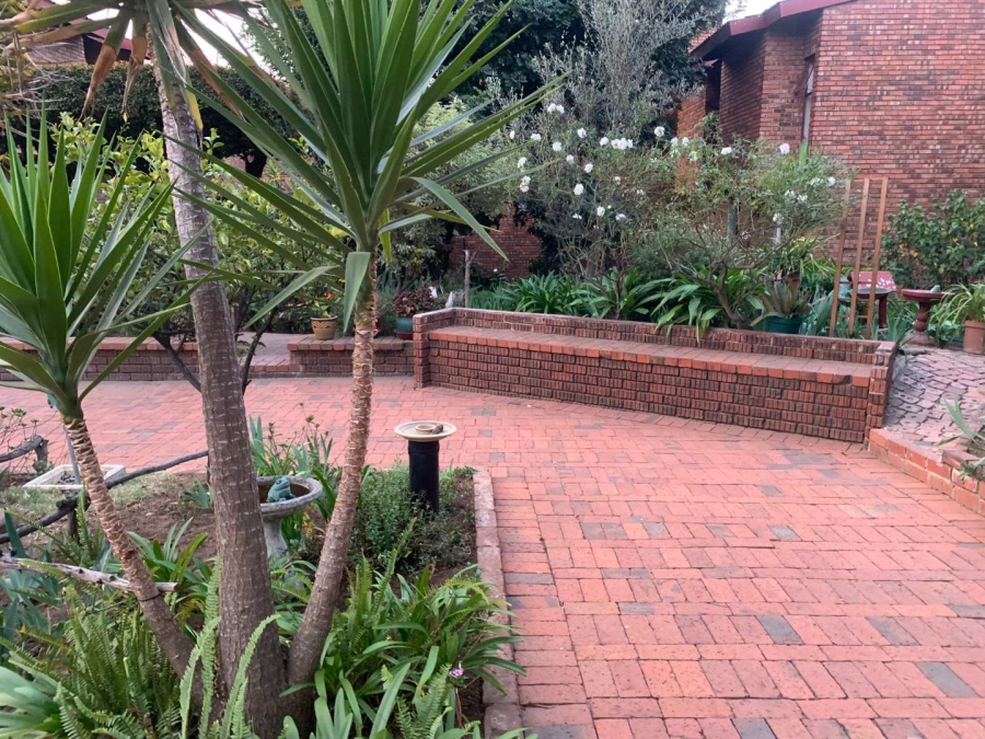 2 Bedroom Property for Sale in The Hill Gauteng