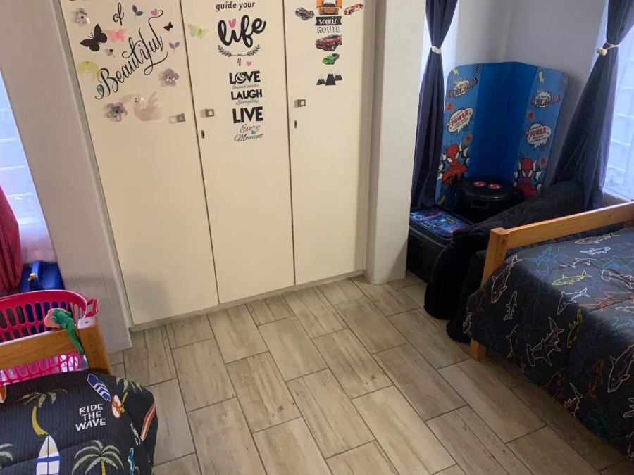 2 Bedroom Property for Sale in The Hill Gauteng