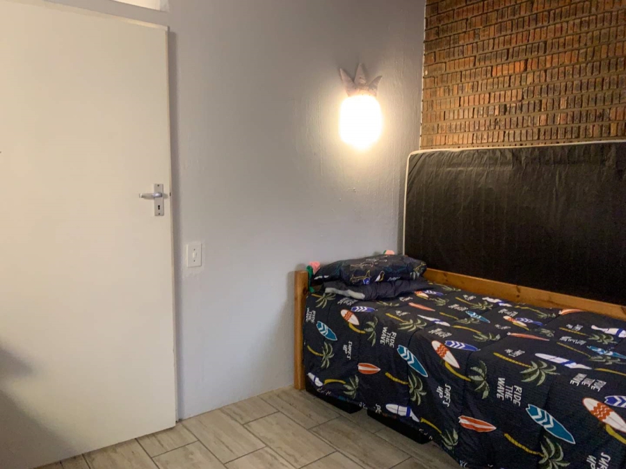 2 Bedroom Property for Sale in The Hill Gauteng