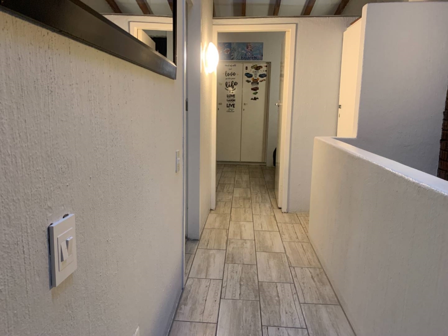 2 Bedroom Property for Sale in The Hill Gauteng