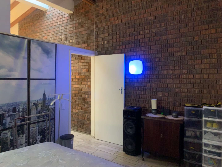 2 Bedroom Property for Sale in The Hill Gauteng