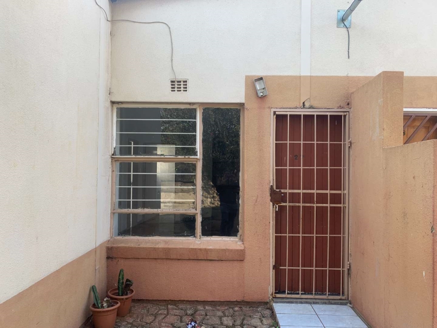 3 Bedroom Property for Sale in Ridgeway Gauteng