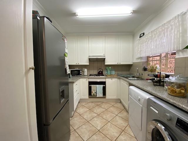 2 Bedroom Property for Sale in Die Wilgers Gauteng