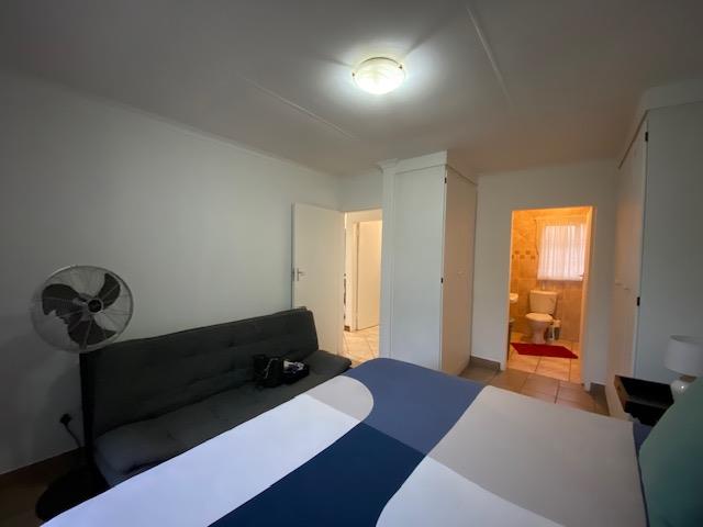 2 Bedroom Property for Sale in Die Wilgers Gauteng