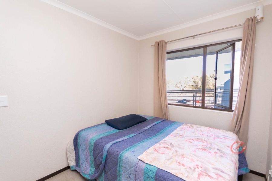 2 Bedroom Property for Sale in Broadacres Gauteng
