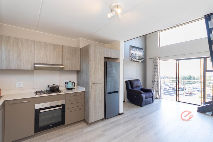 2 Bedroom Property for Sale in Broadacres Gauteng