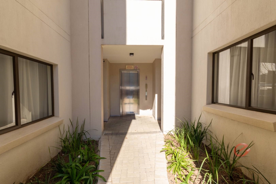 2 Bedroom Property for Sale in Broadacres Gauteng