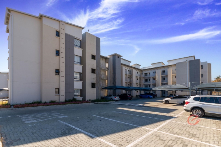 2 Bedroom Property for Sale in Broadacres Gauteng