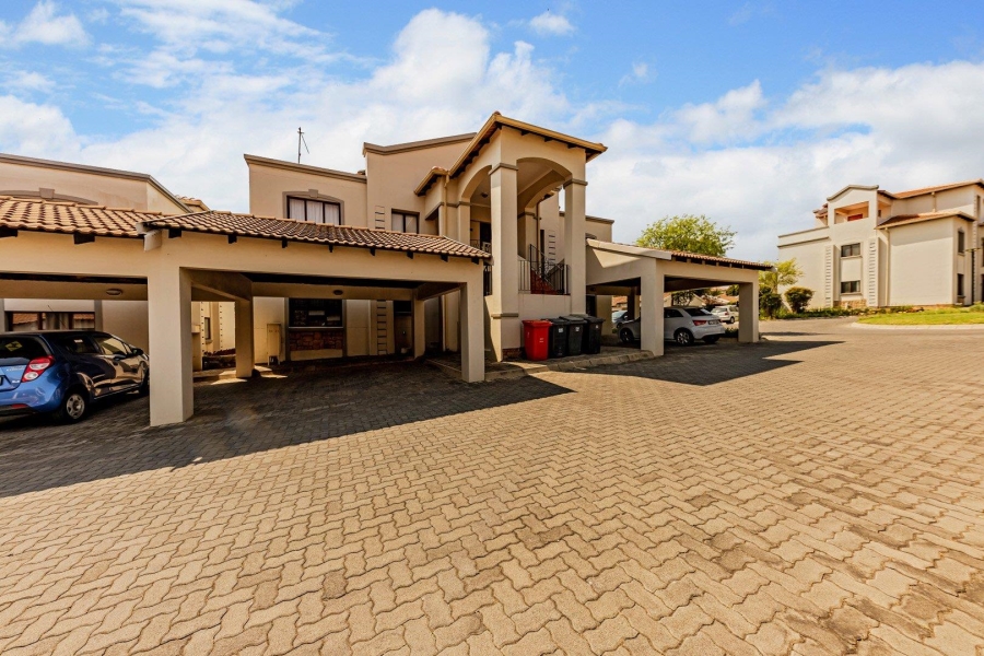 2 Bedroom Property for Sale in Paulshof Gauteng