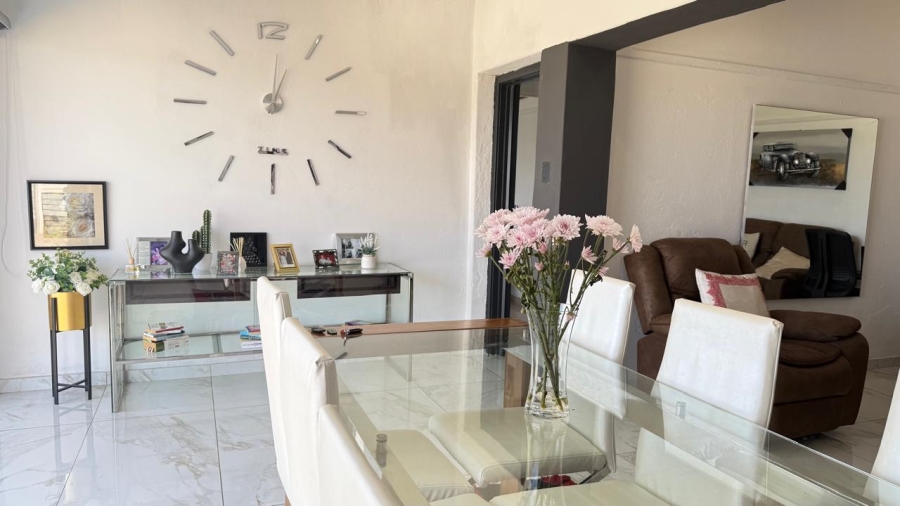 3 Bedroom Property for Sale in Roodepoort Gauteng