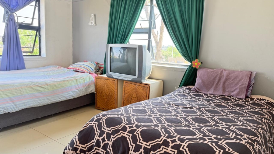 3 Bedroom Property for Sale in Roodepoort Gauteng