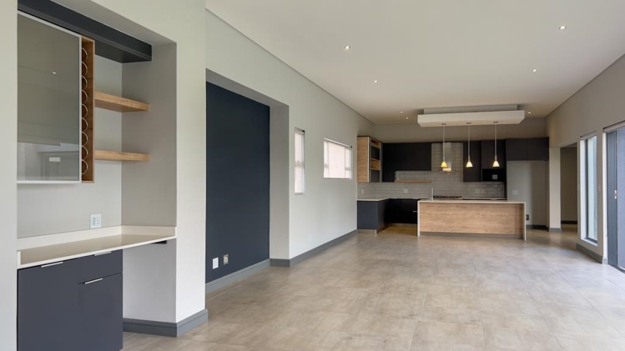 4 Bedroom Property for Sale in Midstream Heights Gauteng
