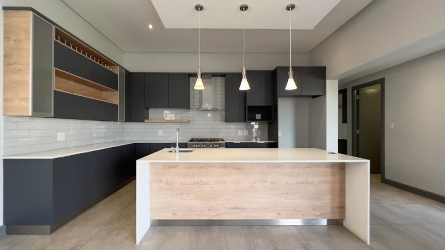 4 Bedroom Property for Sale in Midstream Heights Gauteng