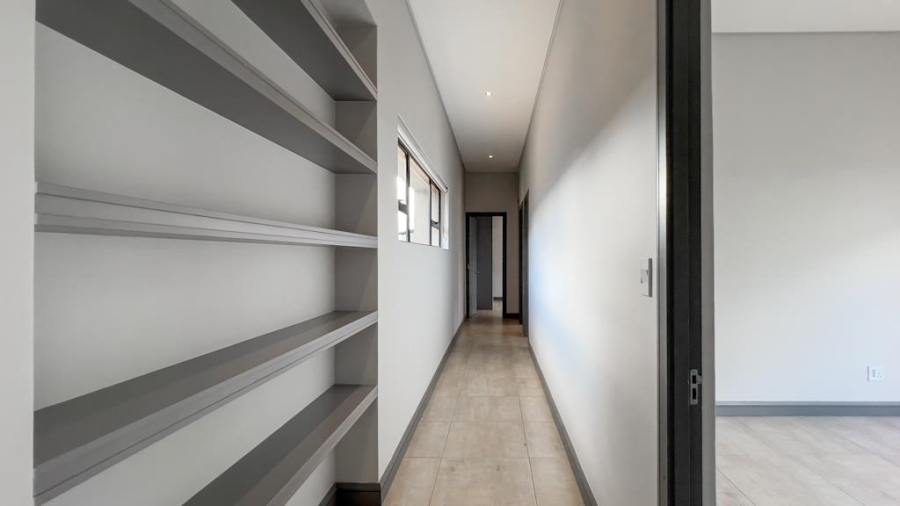 4 Bedroom Property for Sale in Midstream Heights Gauteng