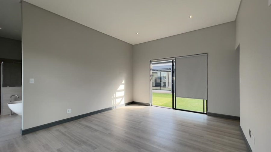4 Bedroom Property for Sale in Midstream Heights Gauteng
