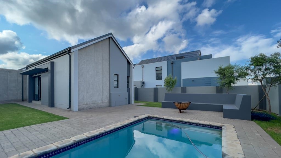 4 Bedroom Property for Sale in Midstream Heights Gauteng