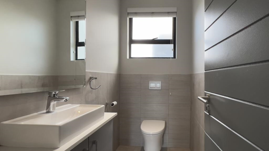 4 Bedroom Property for Sale in Midstream Heights Gauteng