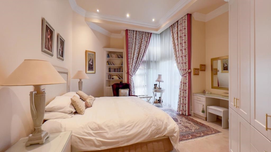 4 Bedroom Property for Sale in Faerie Glen Gauteng