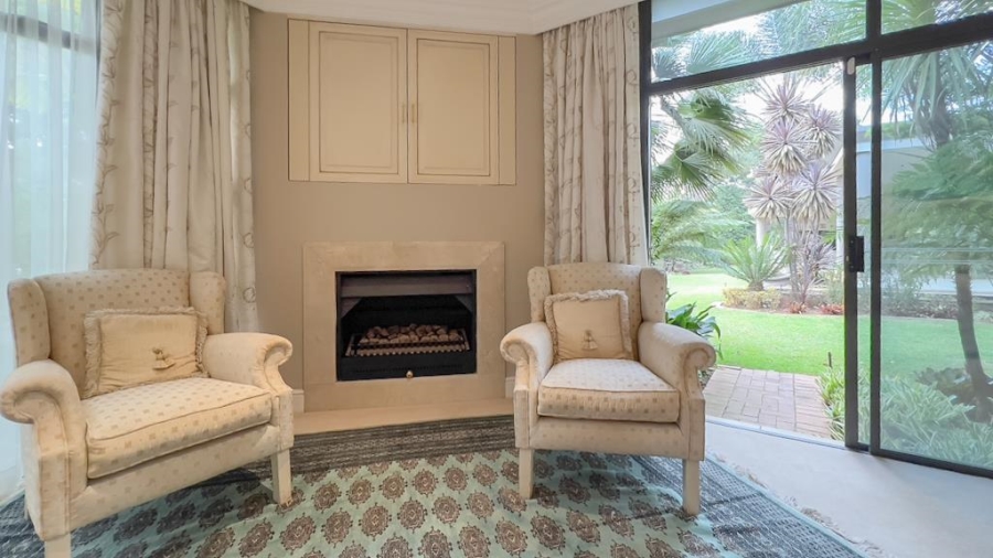 4 Bedroom Property for Sale in Faerie Glen Gauteng