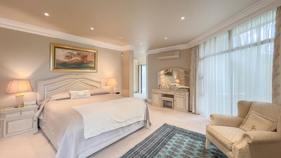 4 Bedroom Property for Sale in Faerie Glen Gauteng