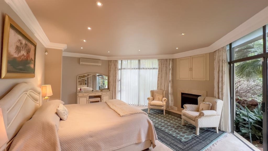 4 Bedroom Property for Sale in Faerie Glen Gauteng