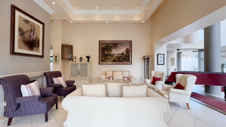 4 Bedroom Property for Sale in Faerie Glen Gauteng