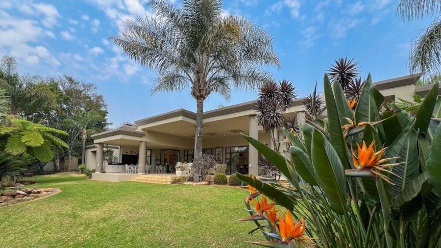 4 Bedroom Property for Sale in Faerie Glen Gauteng
